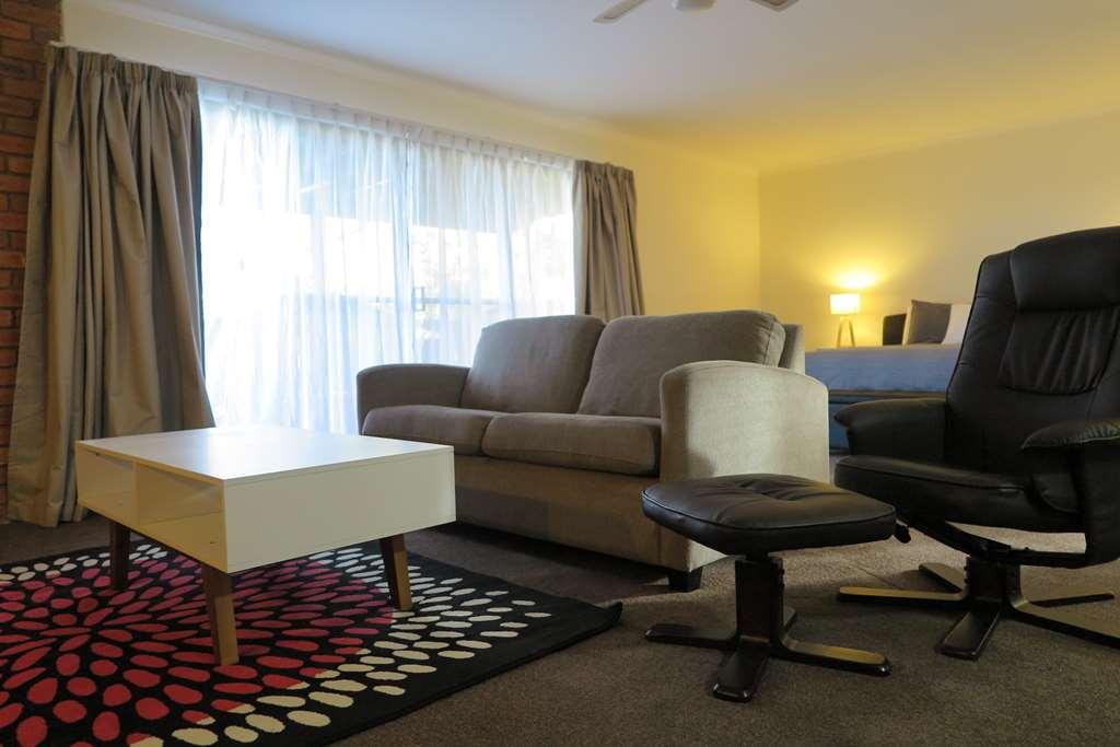 Summerhill Motor Inn (Adults Only) 메림불라 레스토랑 사진