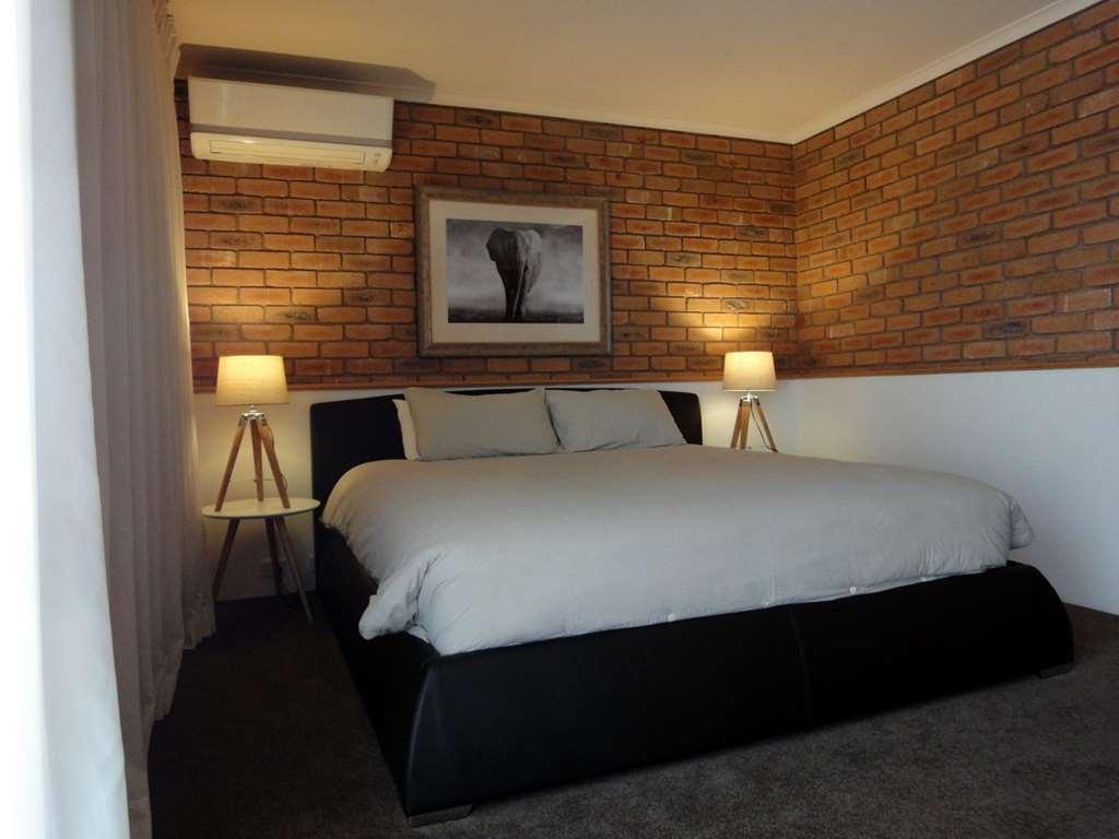 Summerhill Motor Inn (Adults Only) 메림불라 객실 사진