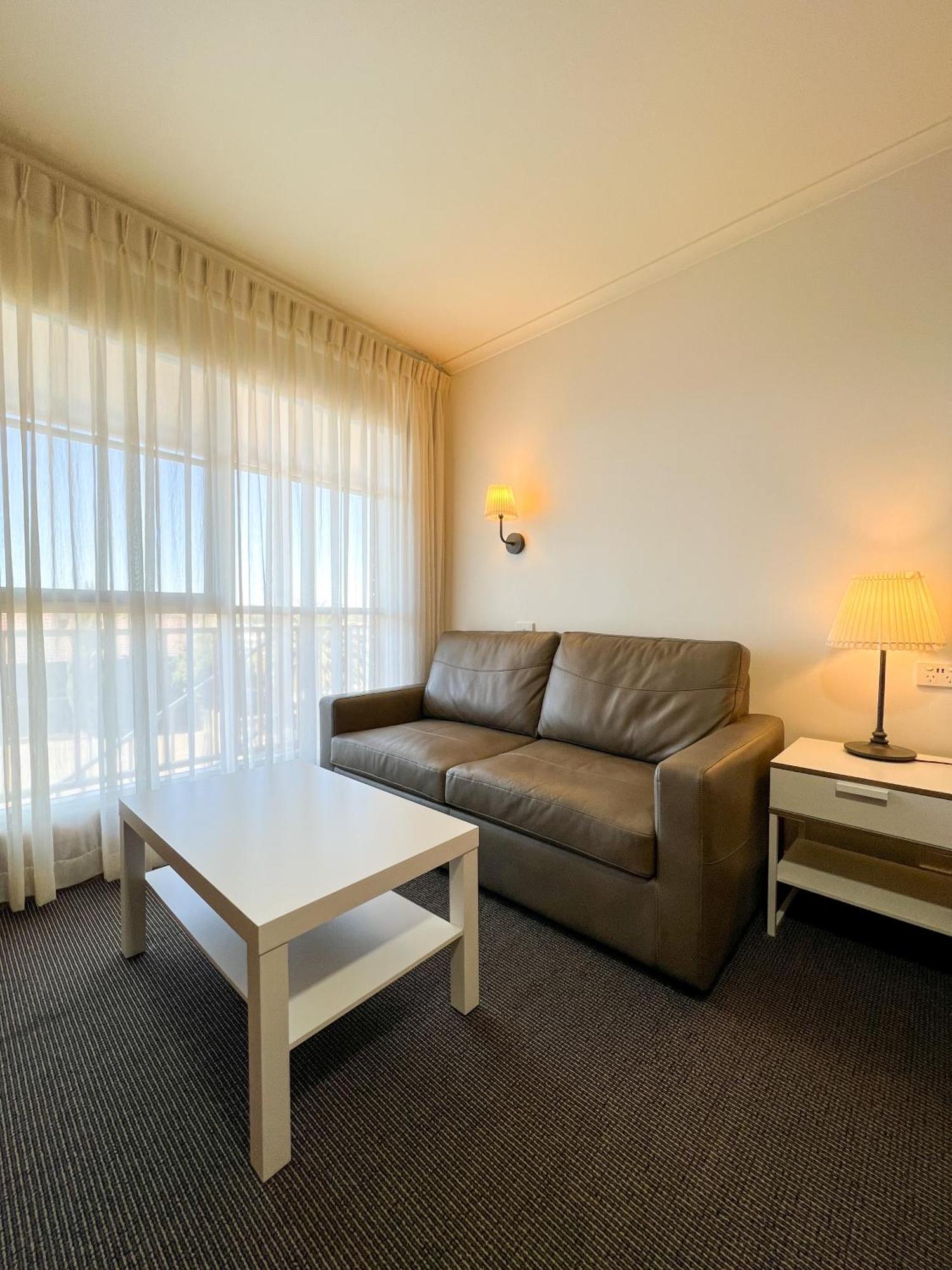 Summerhill Motor Inn (Adults Only) 메림불라 외부 사진