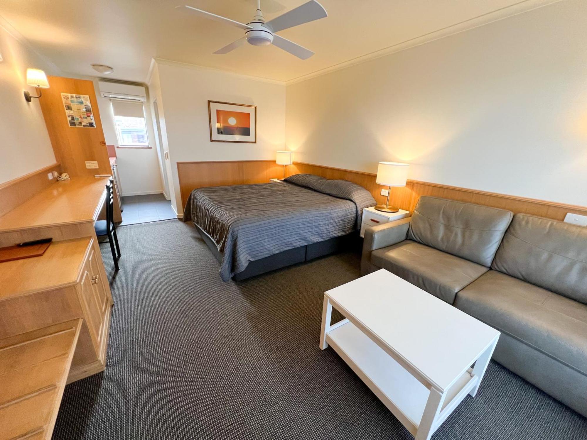 Summerhill Motor Inn (Adults Only) 메림불라 외부 사진