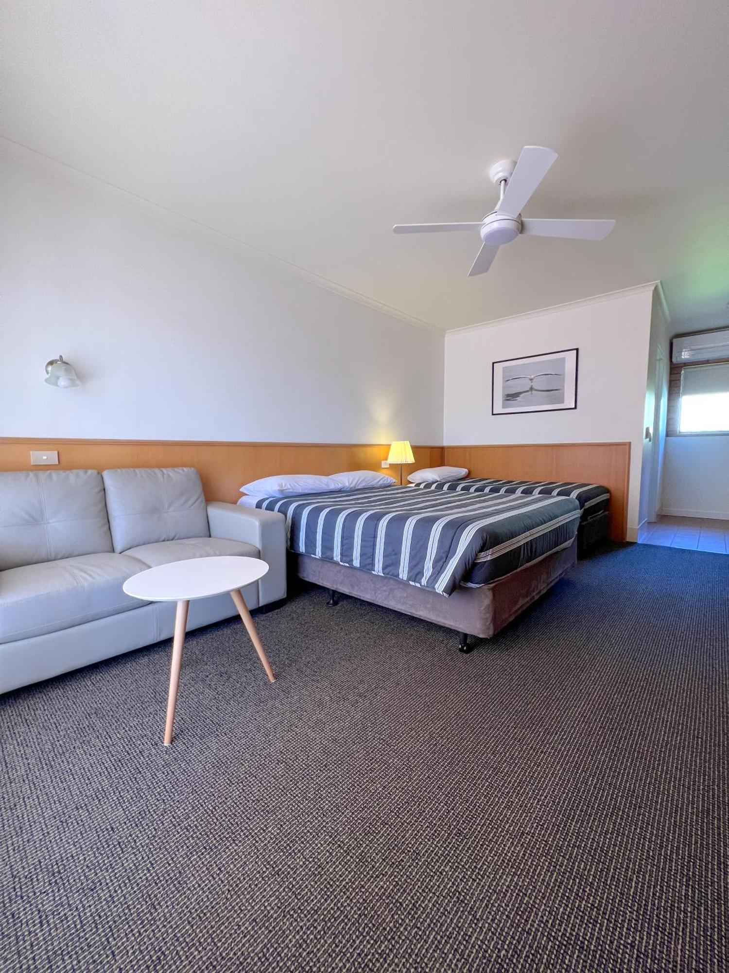 Summerhill Motor Inn (Adults Only) 메림불라 외부 사진