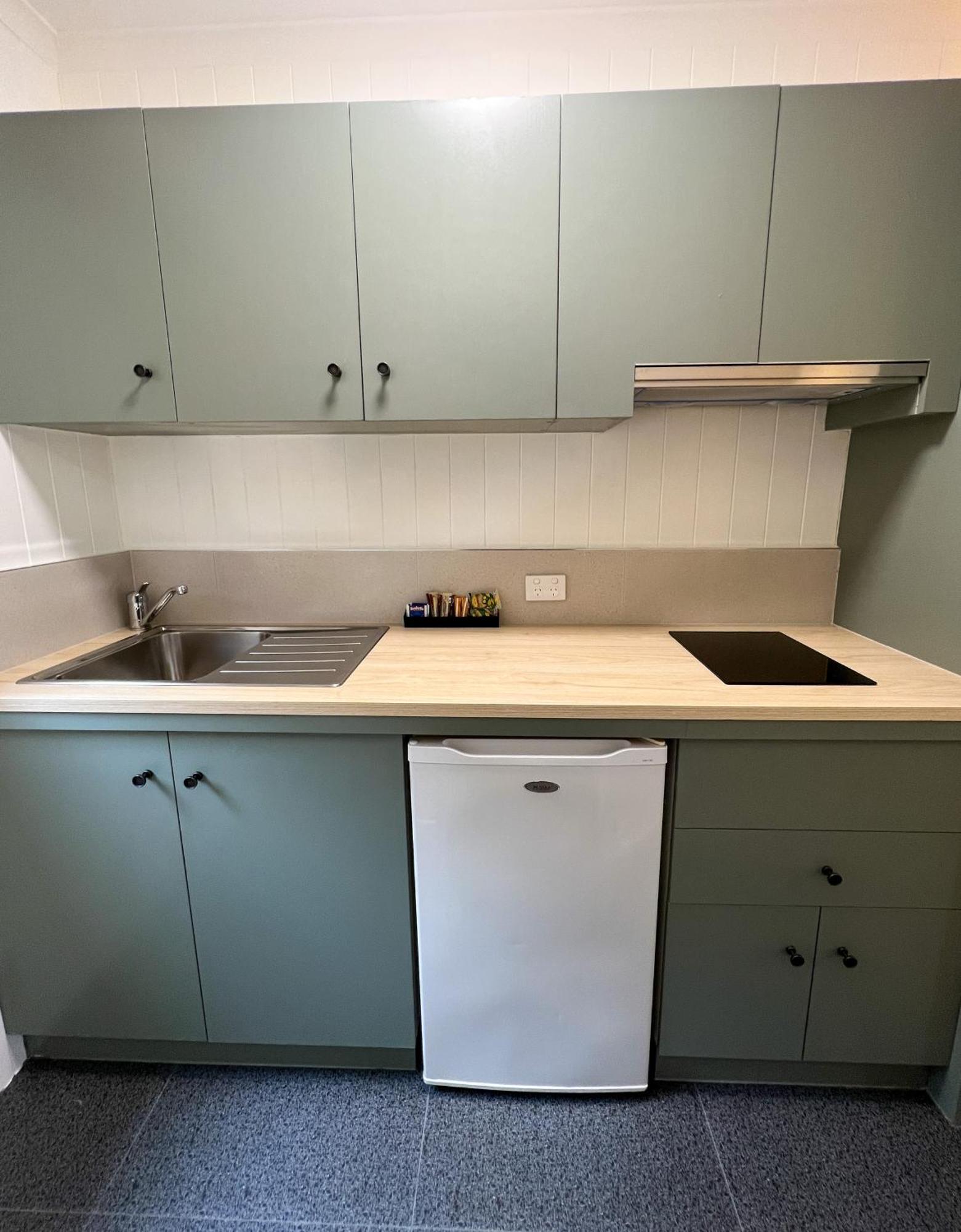 Summerhill Motor Inn (Adults Only) 메림불라 외부 사진