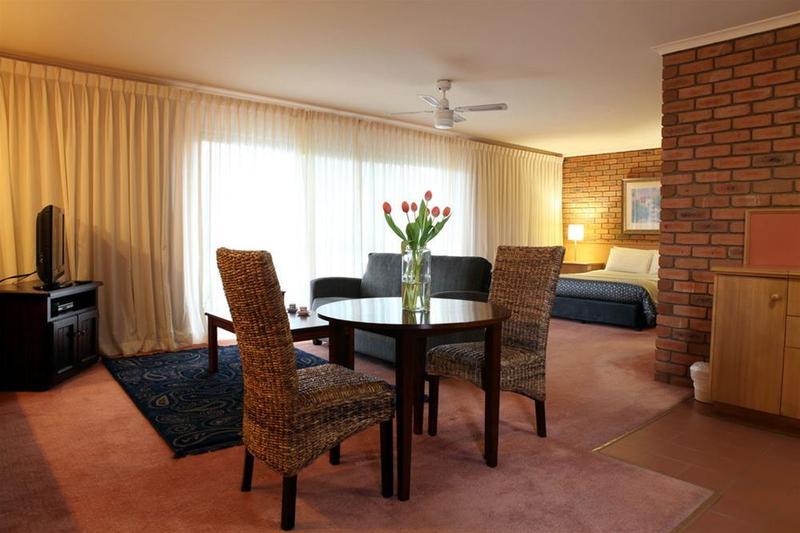 Summerhill Motor Inn (Adults Only) 메림불라 외부 사진